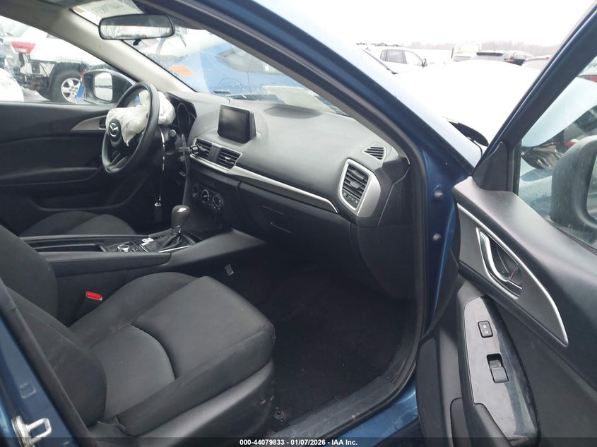 2018 Mazda Mazda3 Sport