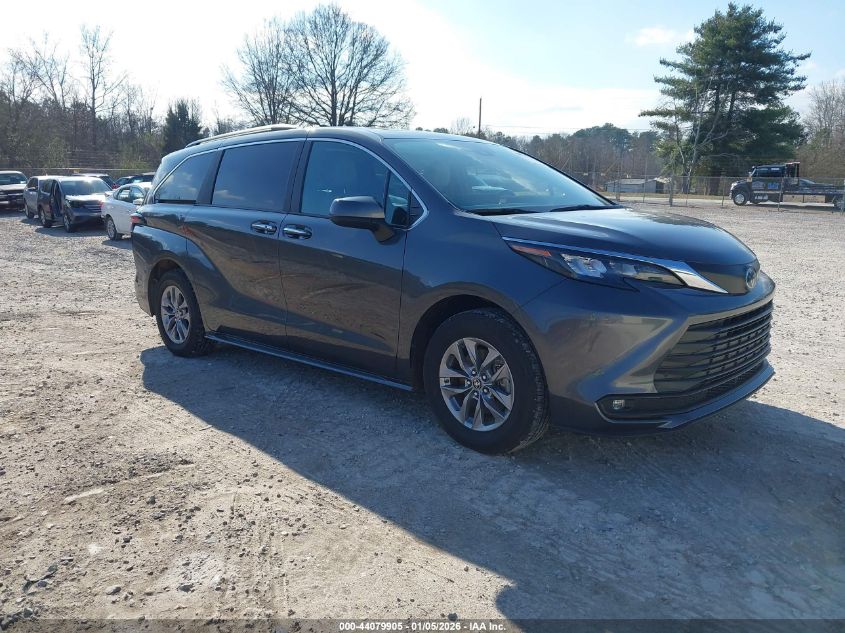 2025 Toyota Sienna - 5TDYRKEC0SS237207