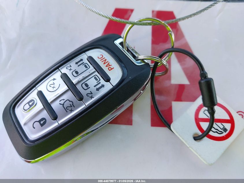 2025 Chrysler Pacifica - 2C4RC1GG2SR553278