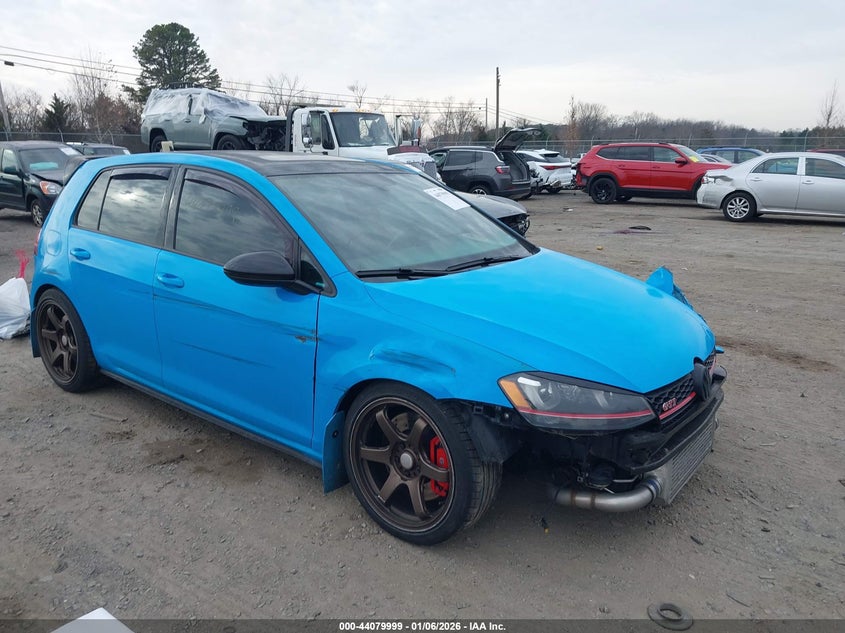 2017 Volkswagen Golf Gti Autobahn 4-Door/S 4-Door/Se 4-Door/Sport 4-Door