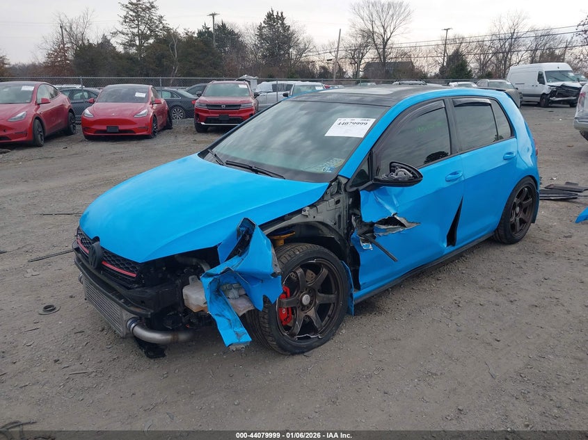 2017 Volkswagen Golf Gti Autobahn 4-Door/S 4-Door/Se 4-Door/Sport 4-Door