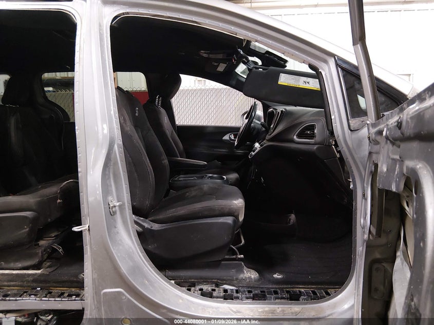 2021 Chrysler Pacifica Hybrid Touring