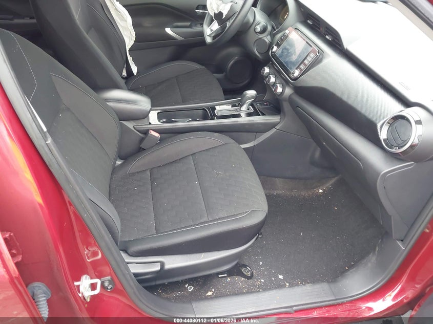 2023 Nissan Kicks Sv Xtronic Cvt