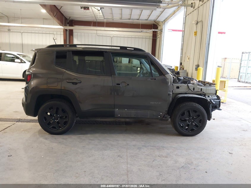 VIN ZACCJBAB5JPH47014 2018 JEEP RENEGADE UPLAND EDITION 4X4