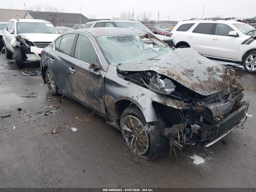 2014 Infiniti Q50 Premium