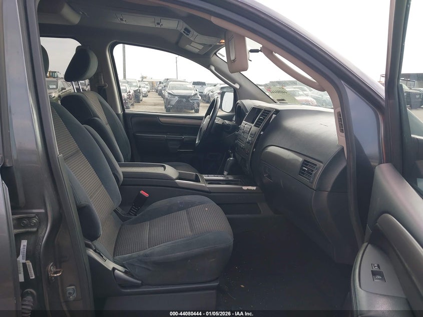 2010 Nissan Armada Se