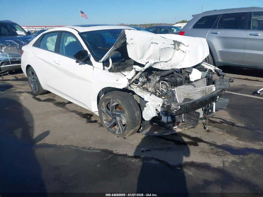 2024 Hyundai Elantra Sel