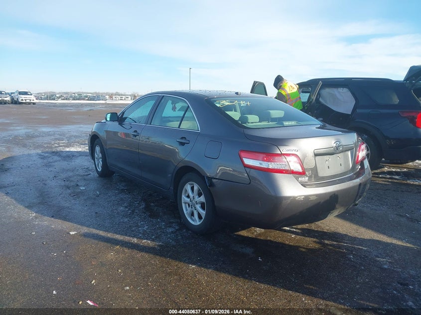 2010 Toyota Camry Le