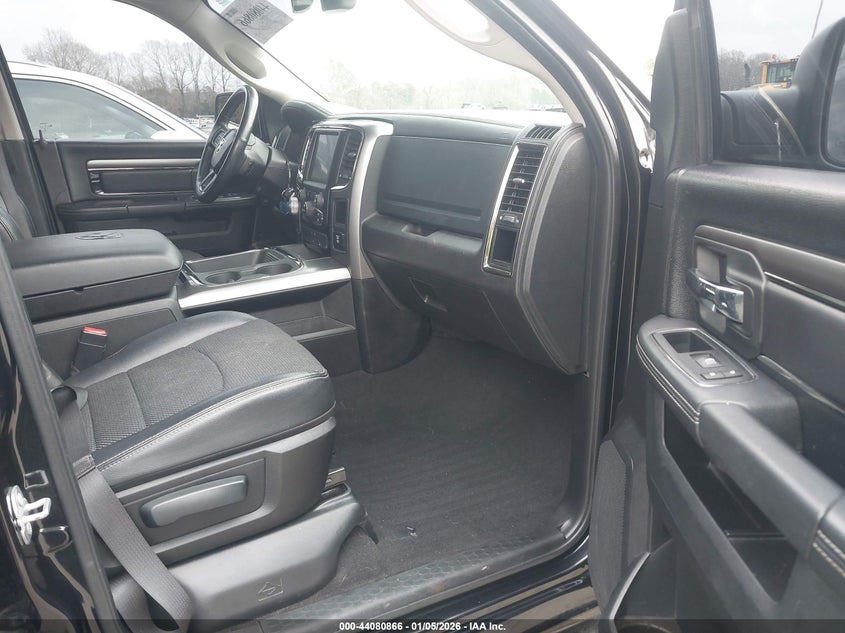 2017 Ram 1500 Sport 4X4 6'4 Box