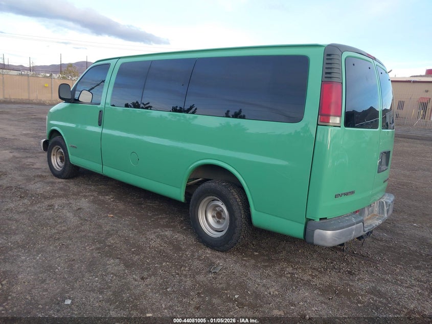 2002 Chevrolet Express