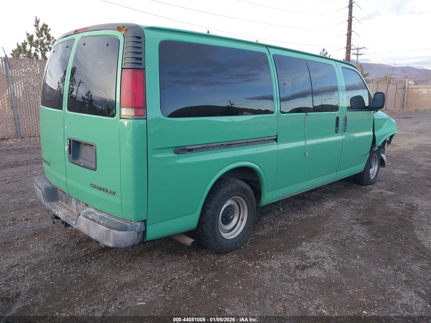 2002 Chevrolet Express