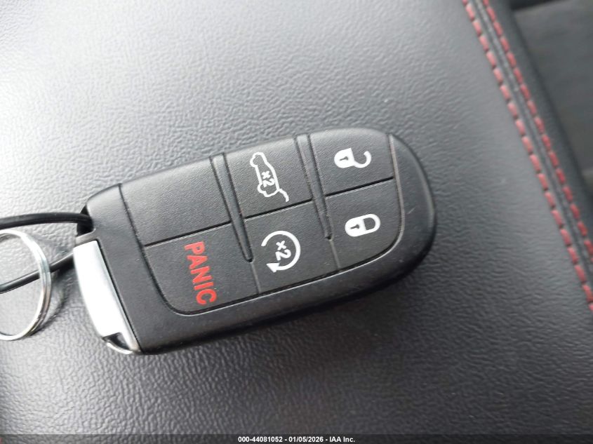 2025 Dodge Durango - 1C4RDHDG4SC552099