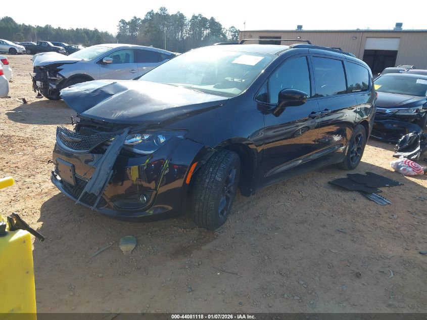 2018 Chrysler Pacifica Touring L Plus