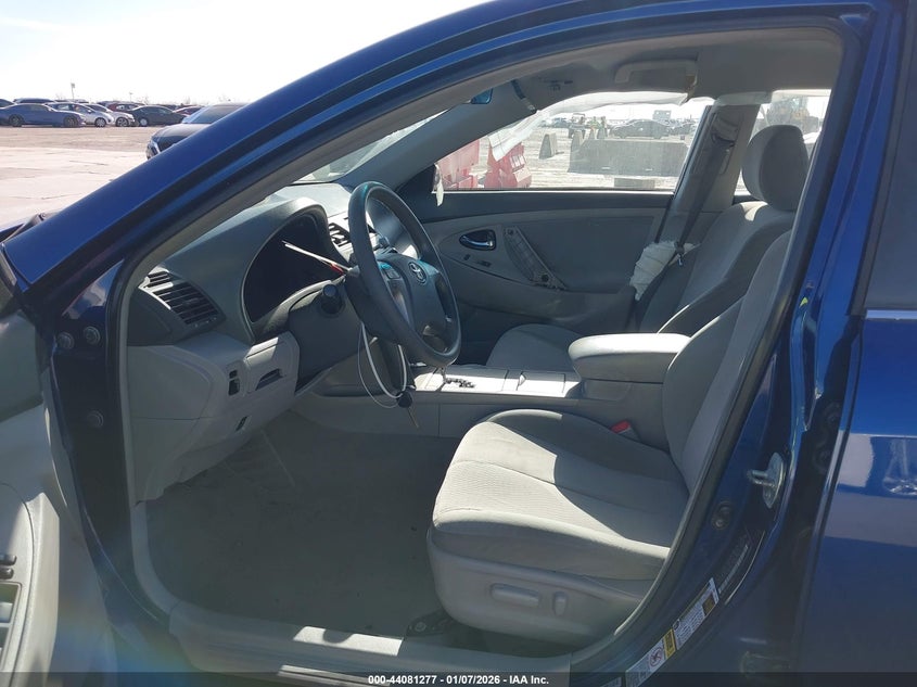 2010 Toyota Camry Le