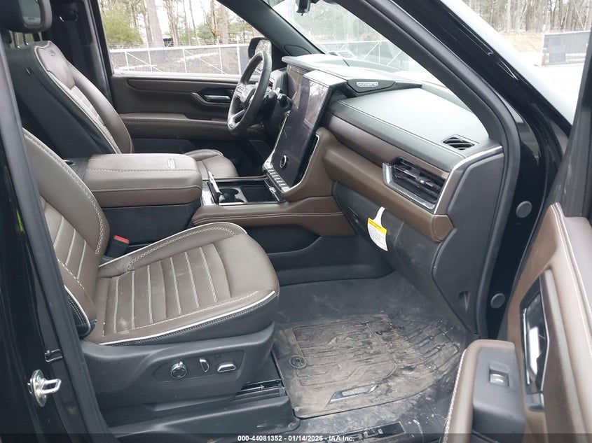 2025 GMC Yukon 4Wd Denali Ultimate