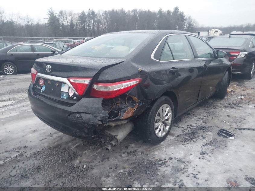 2015 Toyota Camry Le