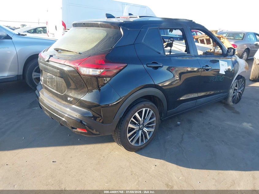 2021 Nissan Kicks Sv Xtronic Cvt