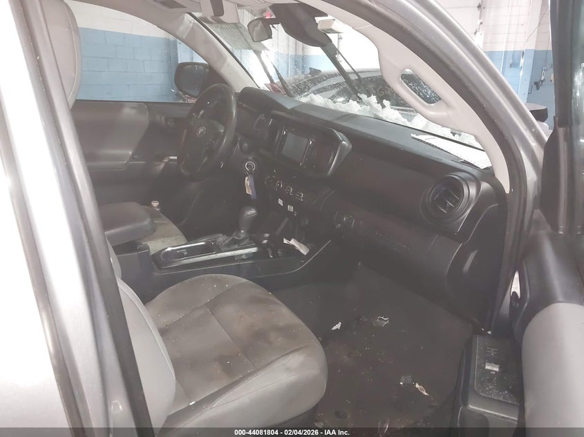 2019 Toyota Tacoma Sr