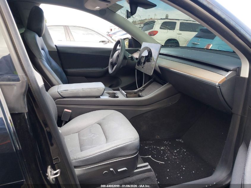 2020 Tesla Model Y Long Range Dual Motor All-Wheel Drive/Performance Dual Motor All-Wheel Drive