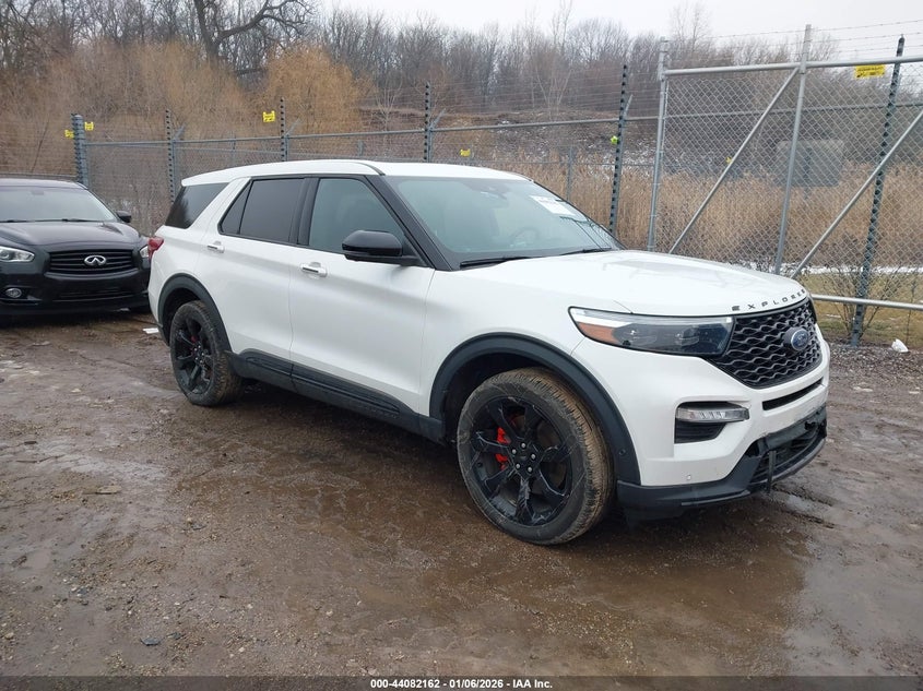 2021 Ford Explorer St