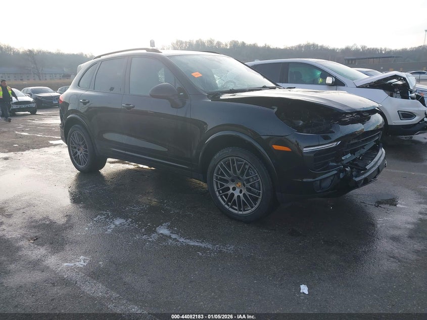 WP1AA2A25JKA05325 2018 Porsche Cayenne Platinum Edition auction photo 1