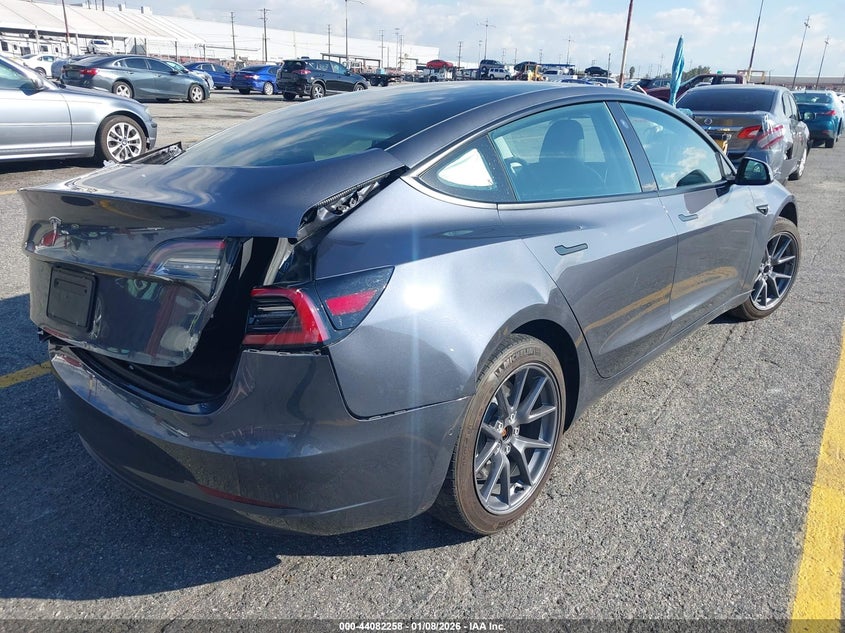 2022 Tesla Model 3 Rear-Wheel Drive