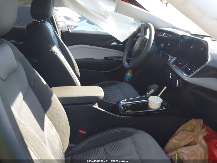 2025 Chevrolet Trax Fwd Lt