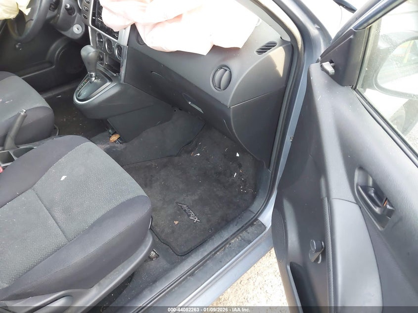 2004 Toyota Matrix Standard