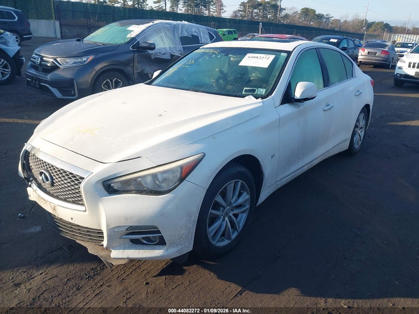 2015 Infiniti Q50 Premium