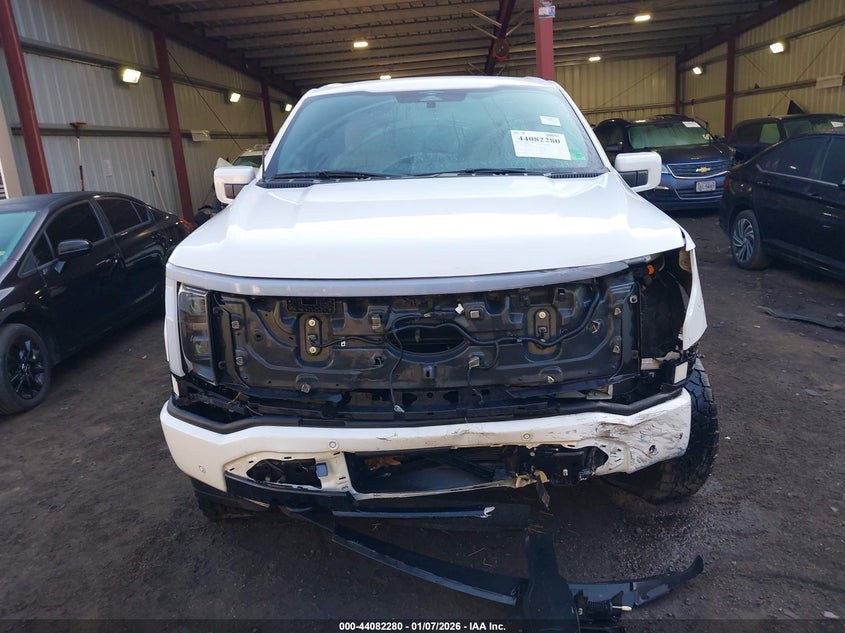 VIN 1FT6W1EV7PWG02002 2023 FORD F-150 LIGHTNING PLATINUM