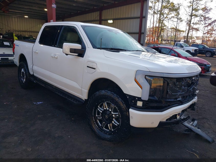 2023 Ford F-150 Lightning Platinum