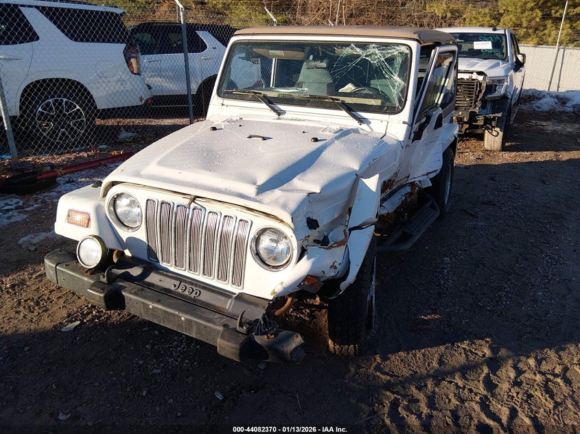 1999 Jeep Wrangler Sahara