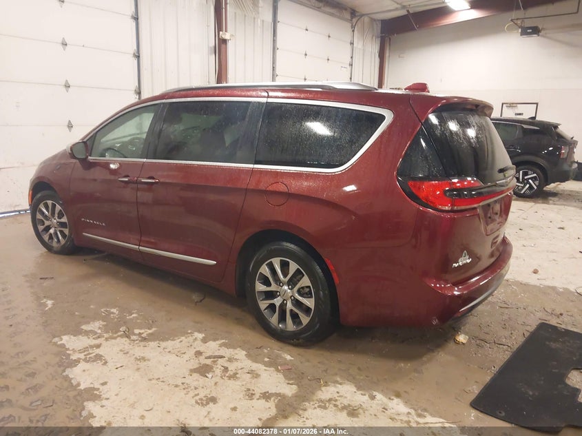 2022 Chrysler Pacifica Hybrid Pinnacle