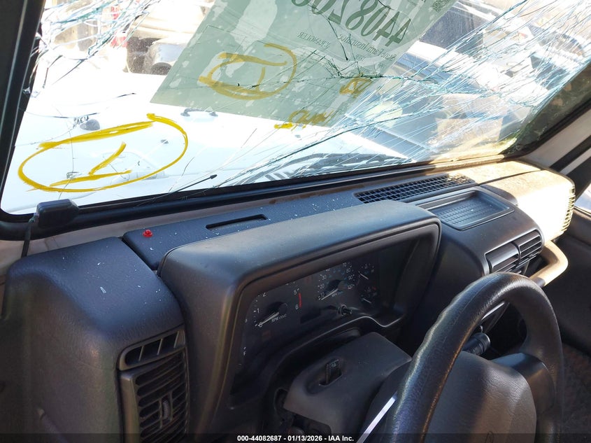 1999 Jeep Wrangler Sport VIN: 1J4FY19S3XP476221 Lot: 44082687