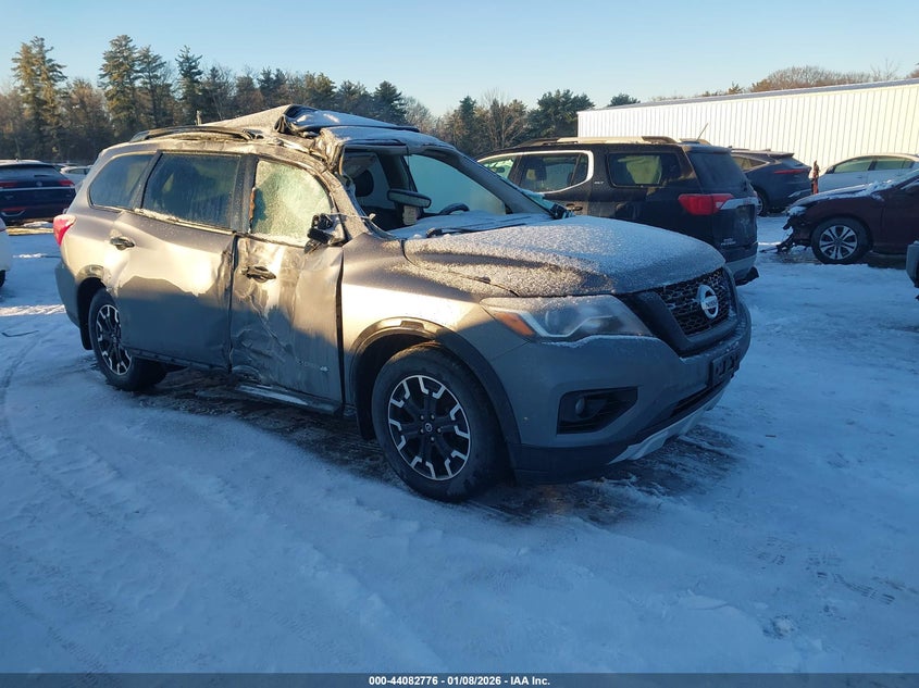 2019 Nissan Pathfinder Sl