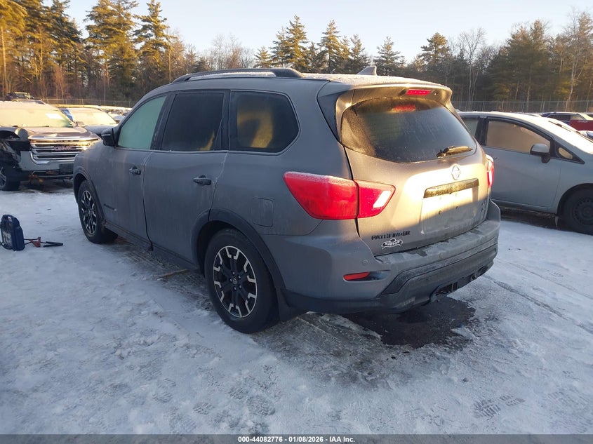 2019 Nissan Pathfinder Sl