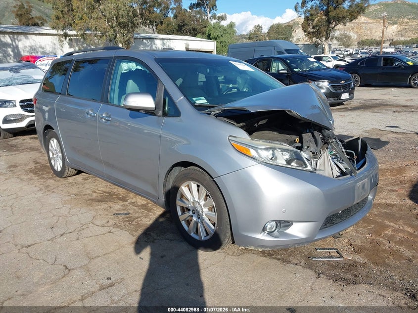 2017 Toyota Sienna Limited Premium 7 Passenger