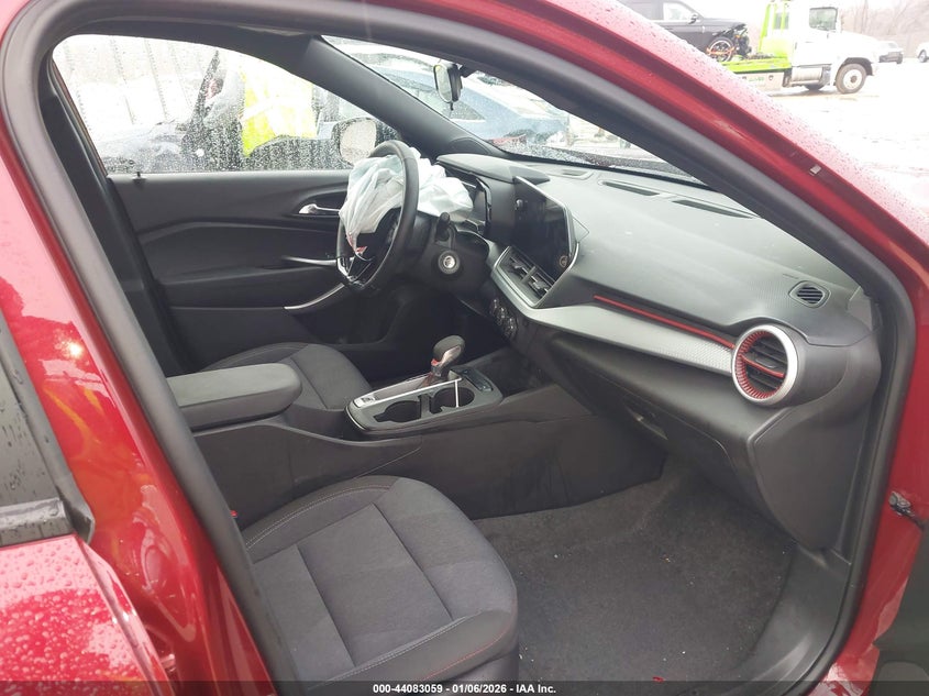 VIN KL77LGE25RC218467 2024 CHEVROLET TRAX FWD 1RS