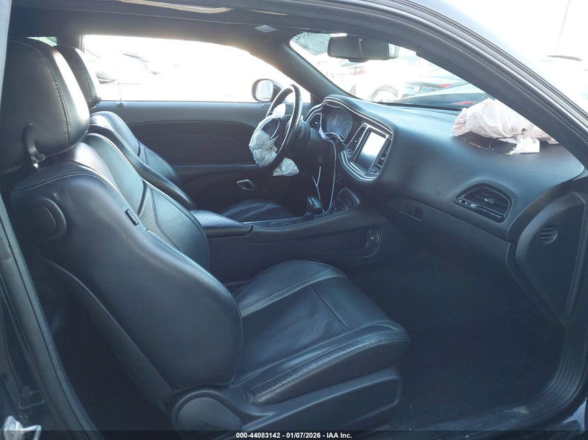 2016 Dodge Challenger Sxt Plus