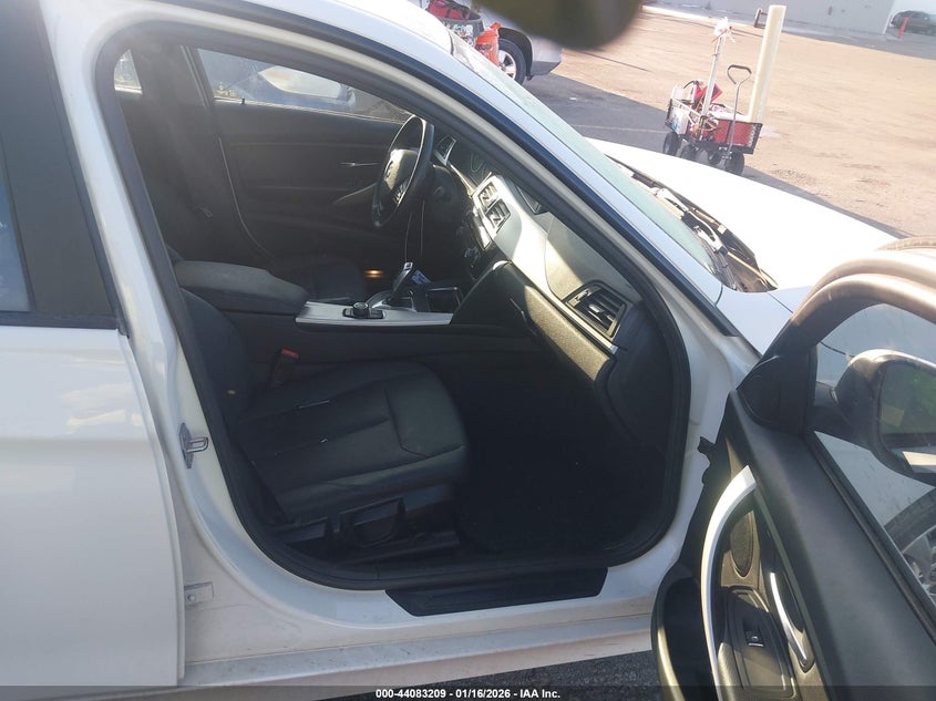 2018 BMW 320I xDrive