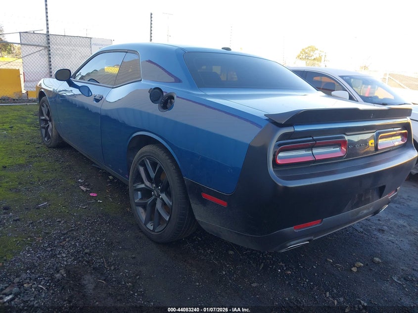 2022 Dodge Challenger Sxt