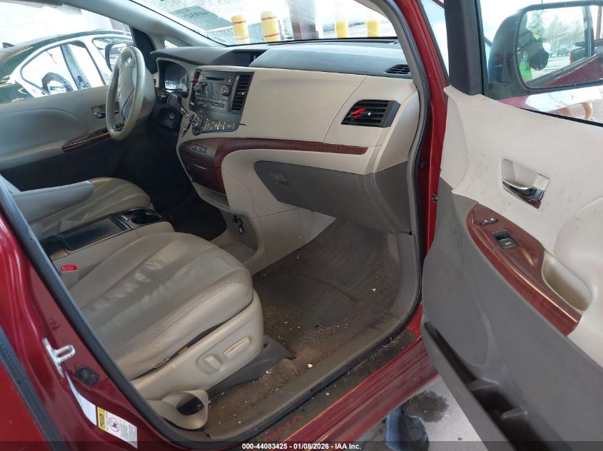 2014 Toyota Sienna Xle 7 Passenger