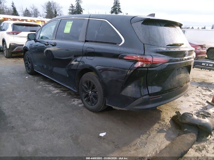 2021 Toyota Sienna Le