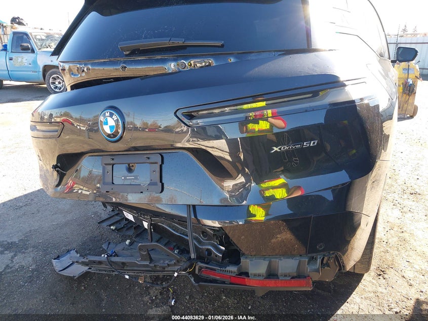 2025 BMW Ix xDrive50 VIN: WB523CF03SCT07734 Lot: 44083629