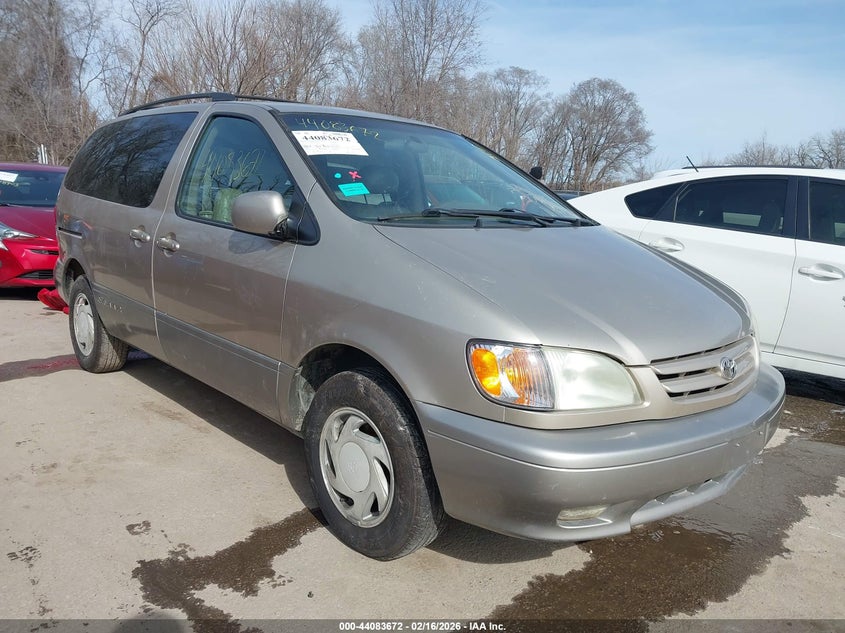2002 Toyota Sienna Xle