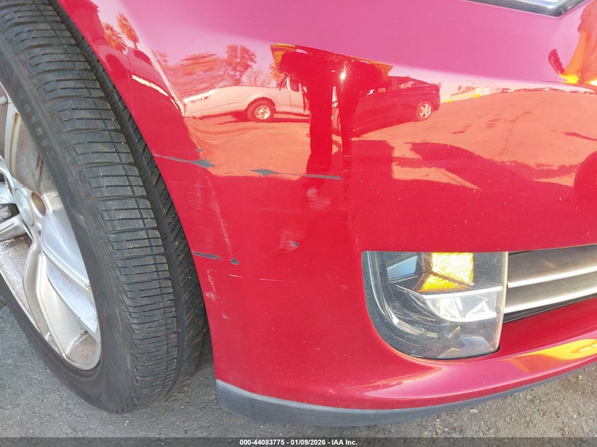 2013 Tesla Model S VIN: 5YJSA1AC3DFP10926 Lot: 44083775