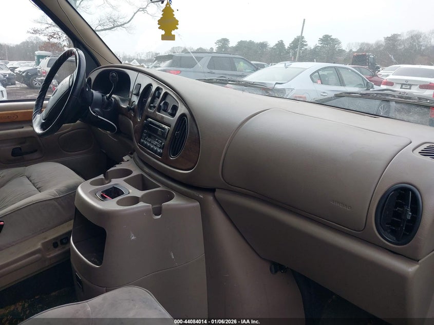 2000 Ford E-150 Recreational