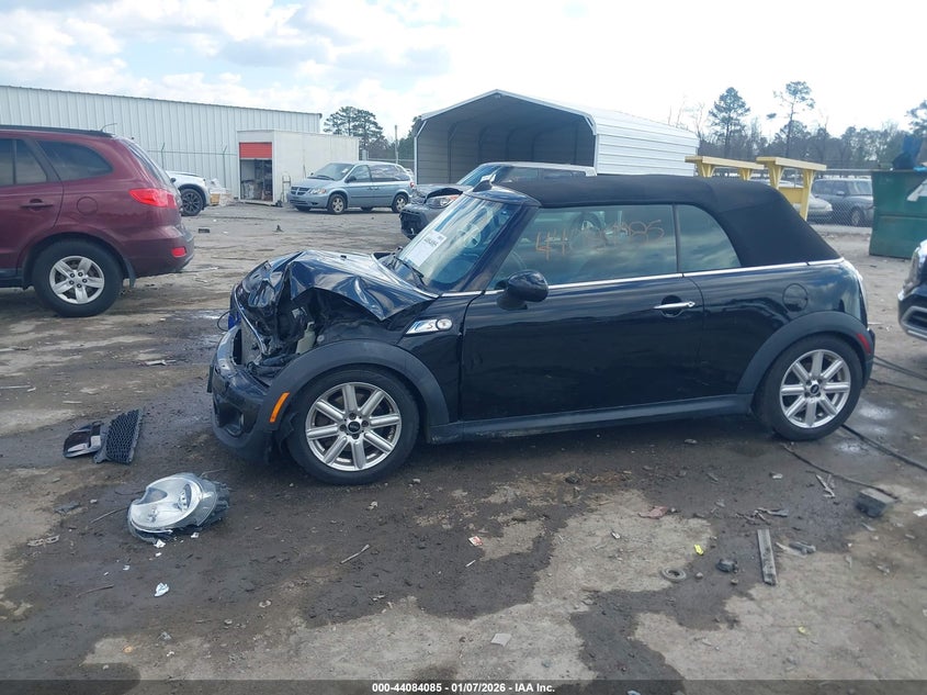 2015 Mini Convertible Cooper S VIN: WMWZP3C5XFT299013 Lot: 44084085