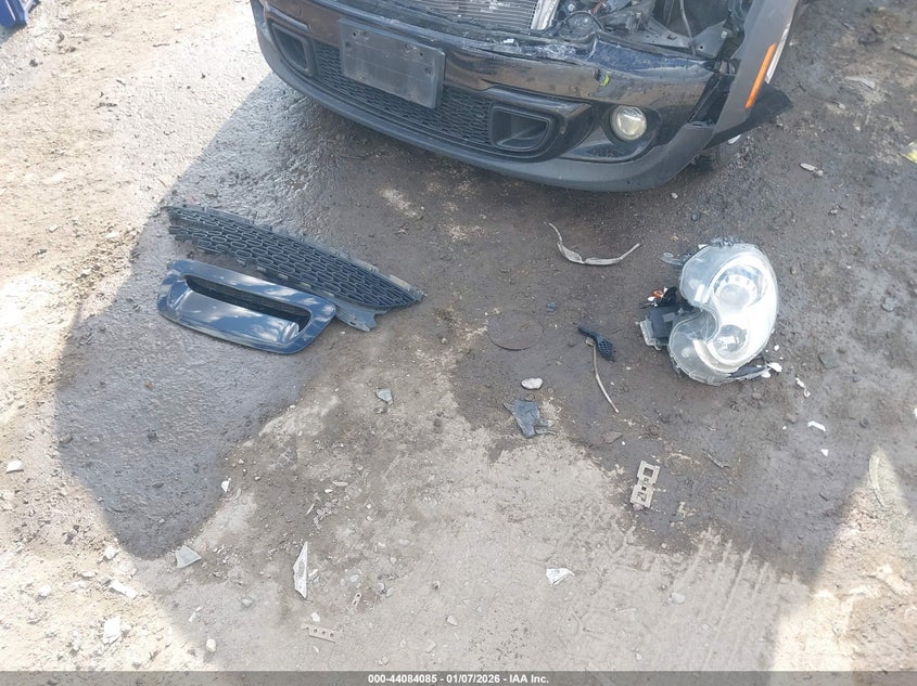 2015 Mini Convertible Cooper S VIN: WMWZP3C5XFT299013 Lot: 44084085