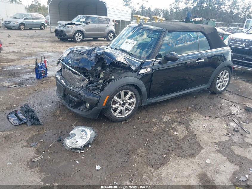 2015 MINI CONVERTIBLE auction photo 2